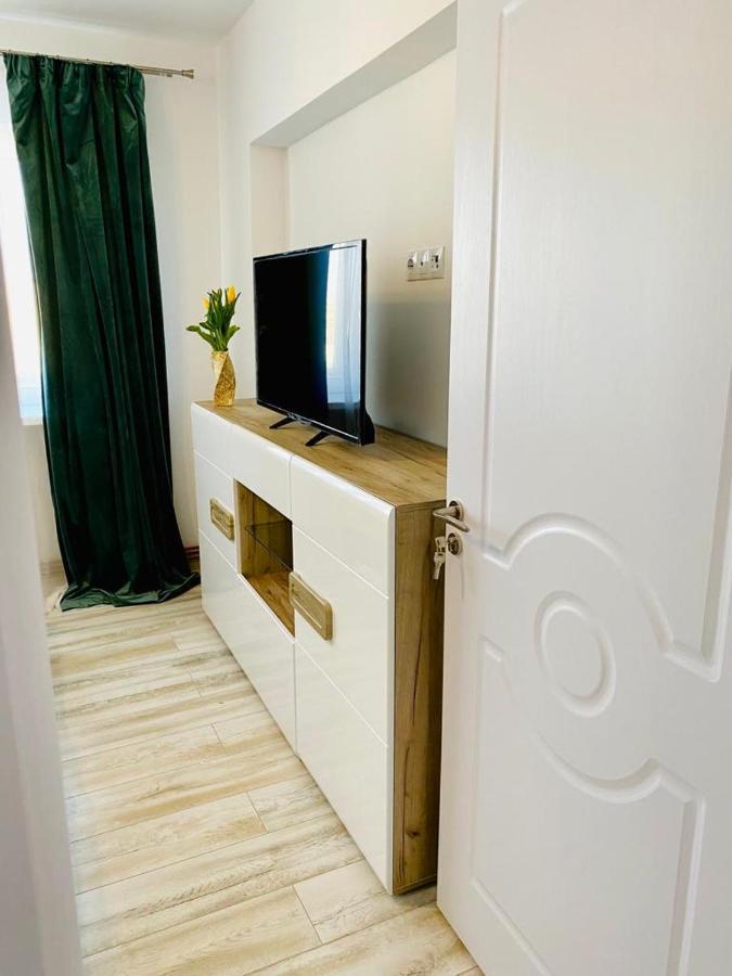 Central Palace Suites Iasi Esterno foto