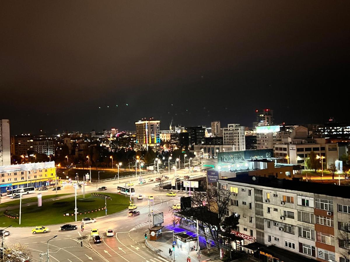 Central Palace Suites Iasi Esterno foto